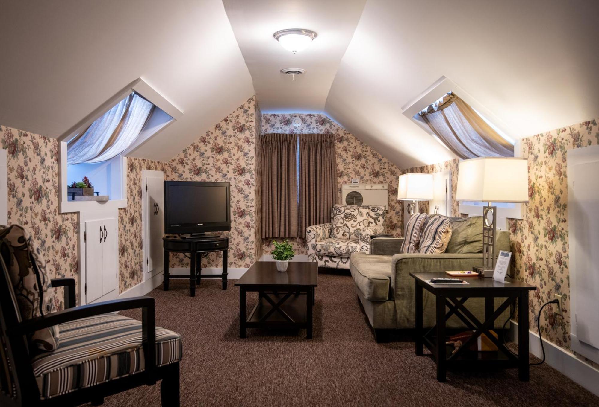 Bar Harbor Manor Hotel Екстериор снимка