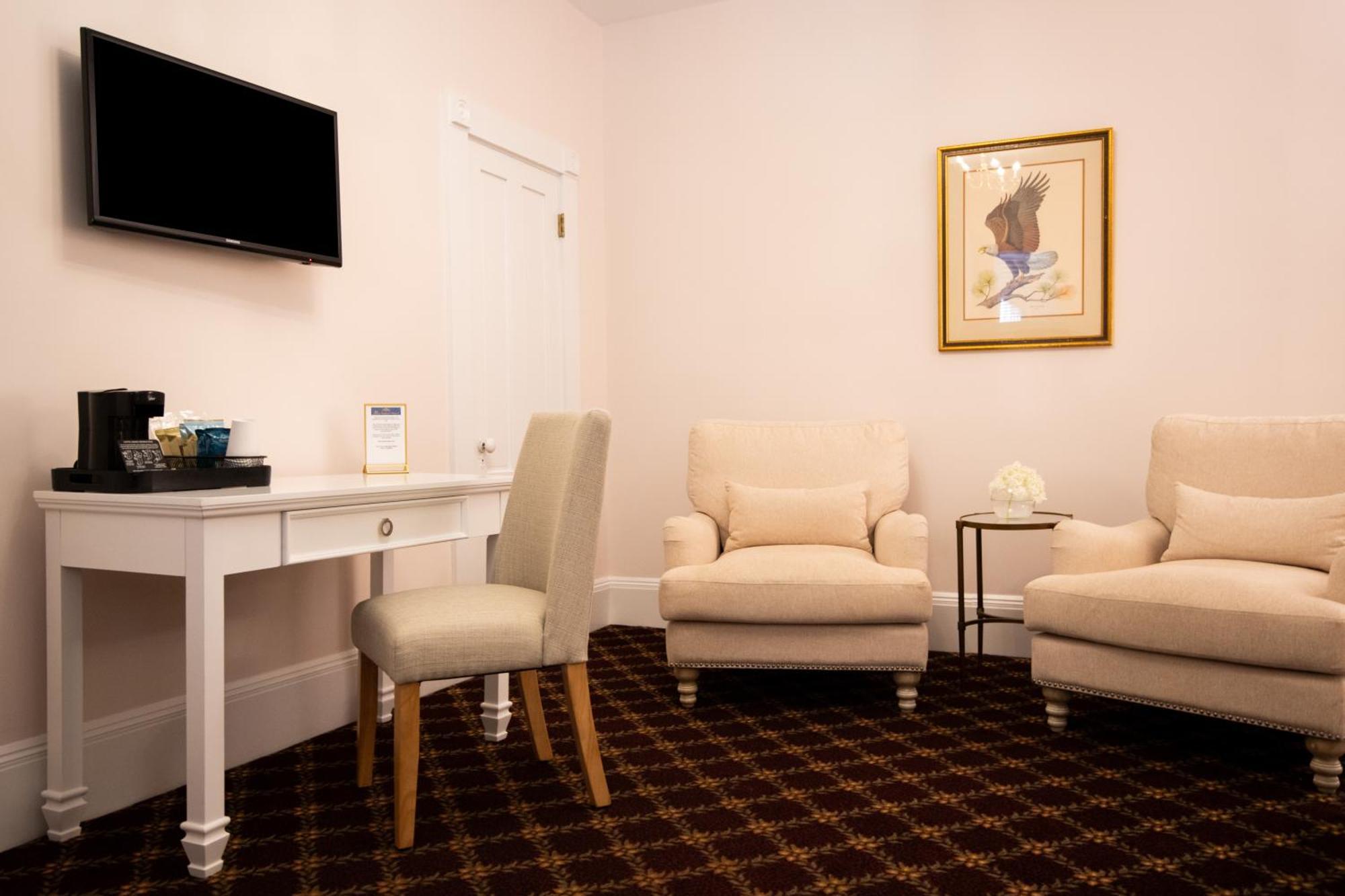 Bar Harbor Manor Hotel Екстериор снимка